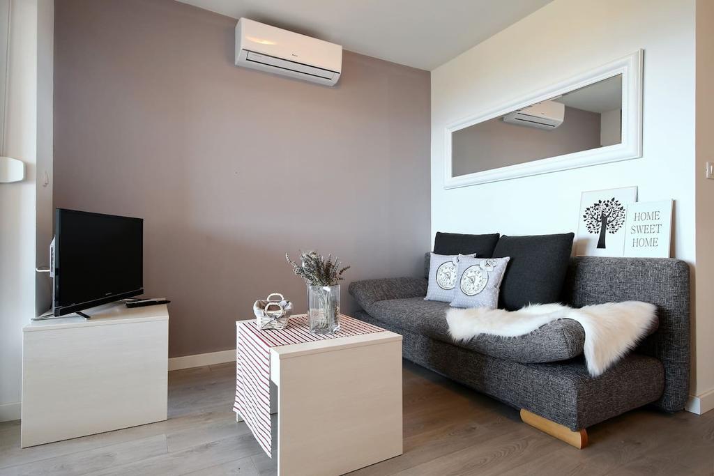 Oleandra Apartments Drage Luaran gambar